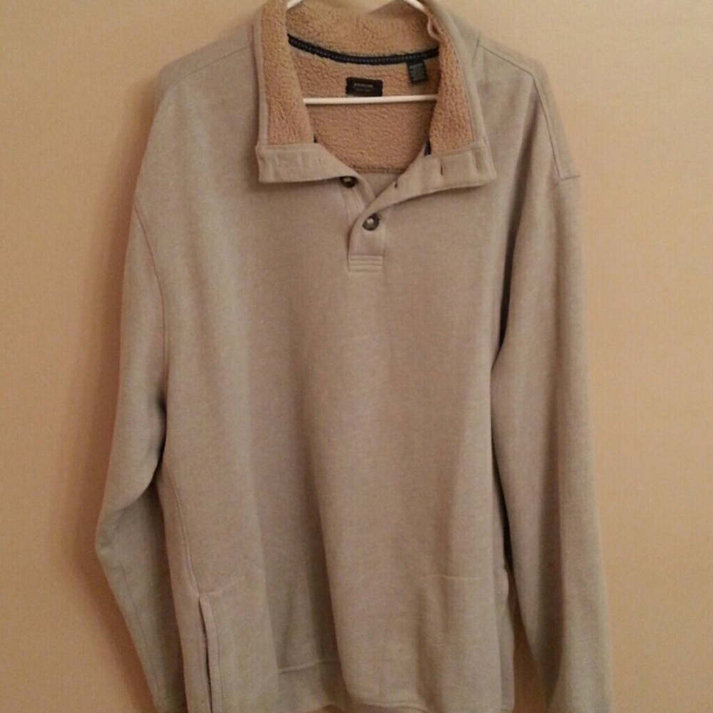 Men's pullover